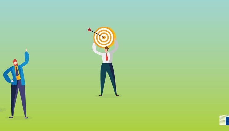 photo_5375478375465555005_y